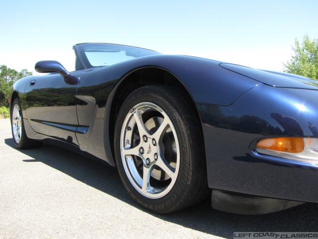 2001-corvette-c5-convertible-050.jpg