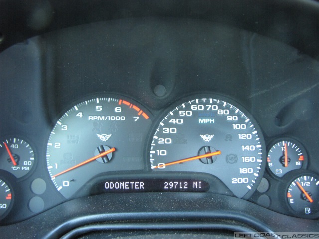 2001-corvette-c5-convertible-067.jpg