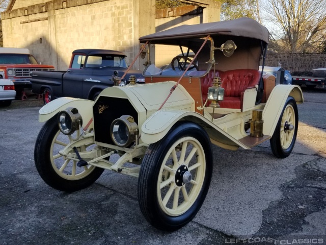 1910-cadillac-roadster-002.jpg