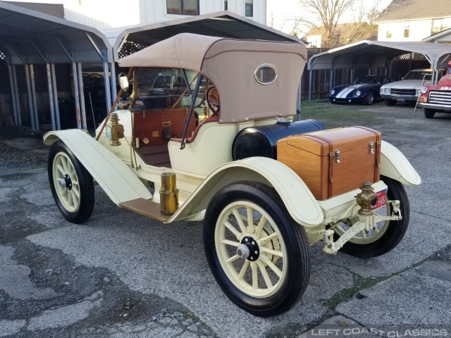 1910-cadillac-roadster-007.jpg