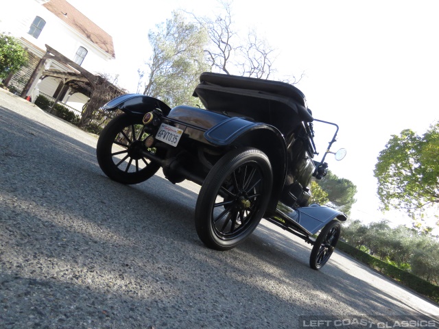 1915-ford-model-t-runabout-025.jpg