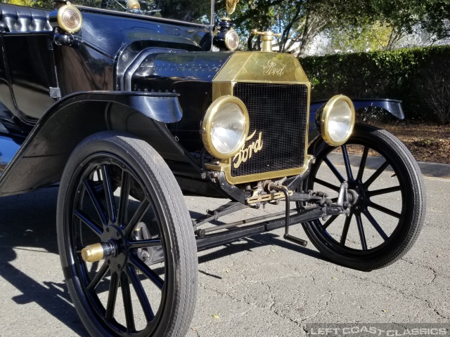 1915-ford-model-t-runabout-044.jpg