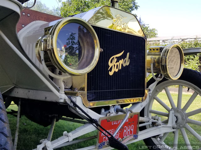 1922-ford-model-t-speedster-031.jpg