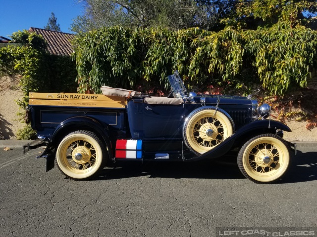 1930-ford-model-a-roadster-pickup-022.jpg