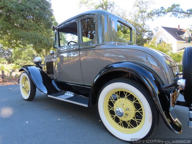 1931-ford-model-a-coupe-rumble-048.jpg