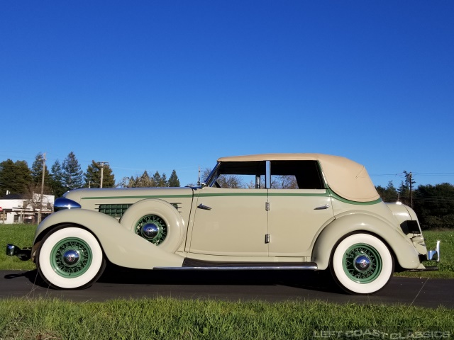 1935-auburn-851-phaeton-144.jpg