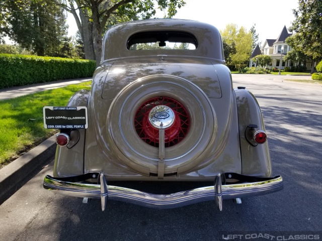 1935-ford-deluxe-5-window-coupe-016.jpg