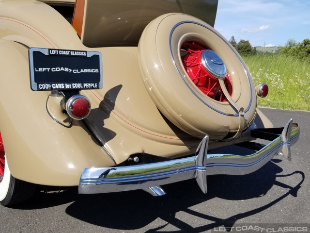 1935-ford-deluxe-5-window-coupe-035.jpg