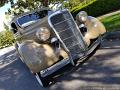 1935-ford-deluxe-5-window-coupe-029