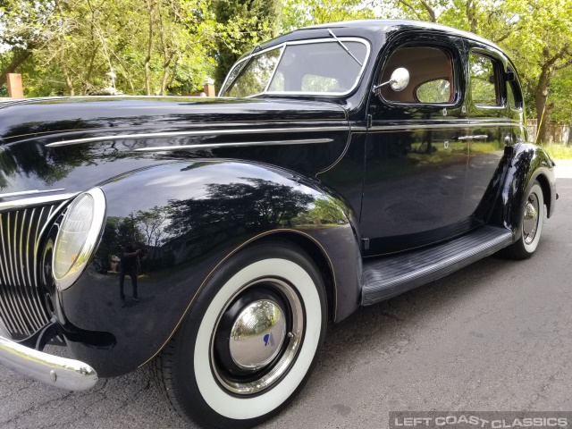 1939-ford-deluxe-051.jpg