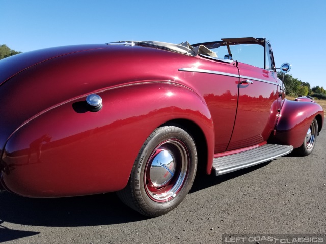 1940-chevrolet-special-deluxe-convertible-067.jpg