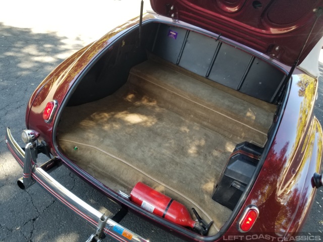 1940-chevrolet-special-deluxe-convertible-157.jpg