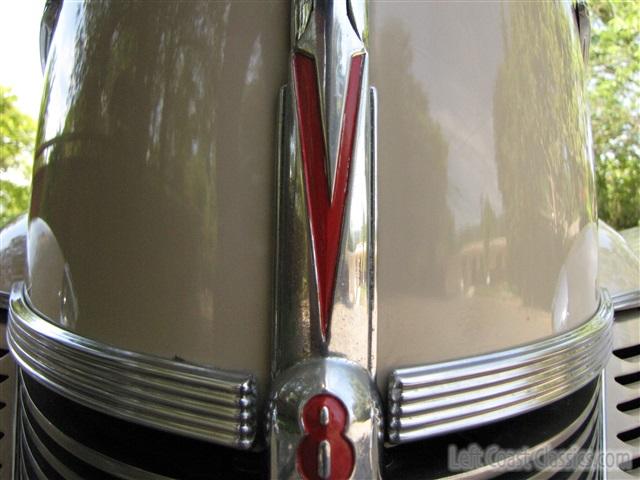 1940-ford-deluxe-convertible-076.jpg