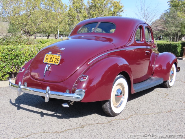 1940-ford-deluxe-020.jpg