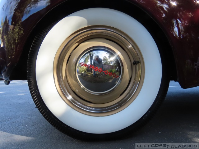 1940-ford-deluxe-060.jpg