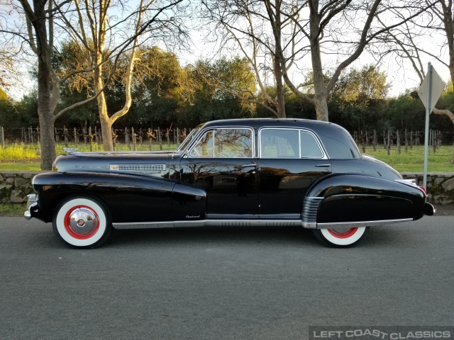 1941-cadillac-fleetwood-014.jpg