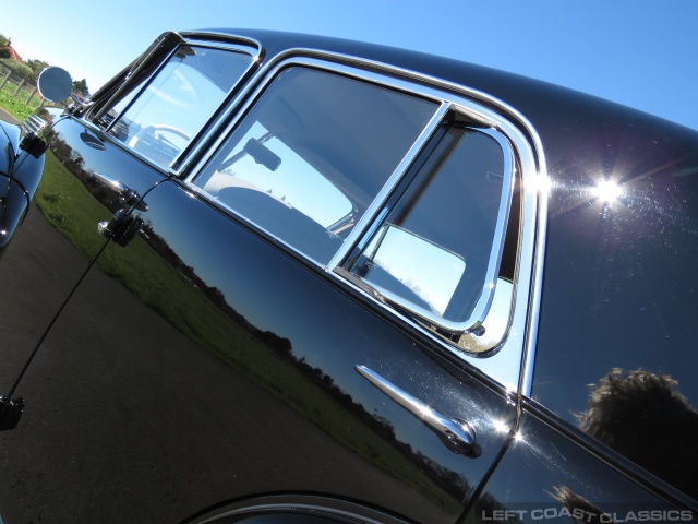 1941-cadillac-fleetwood-083.jpg