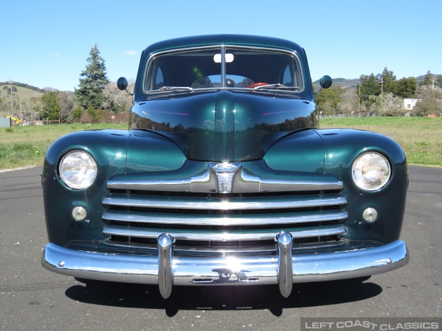 1948-ford-tudor-001.jpg