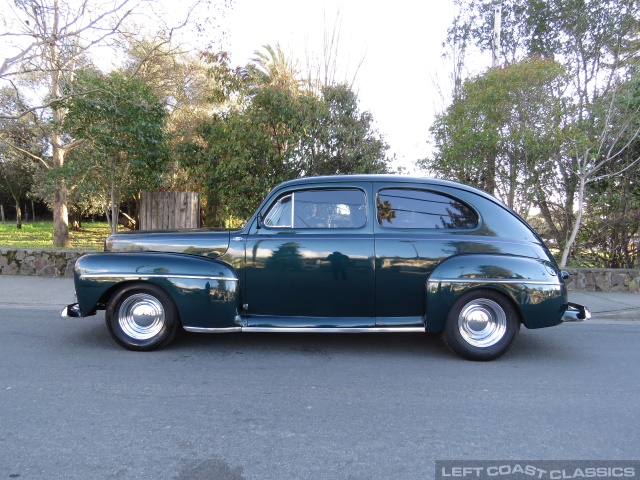 1948-ford-tudor-007.jpg