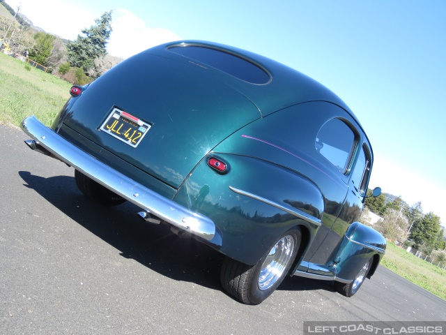 1948-ford-tudor-014.jpg