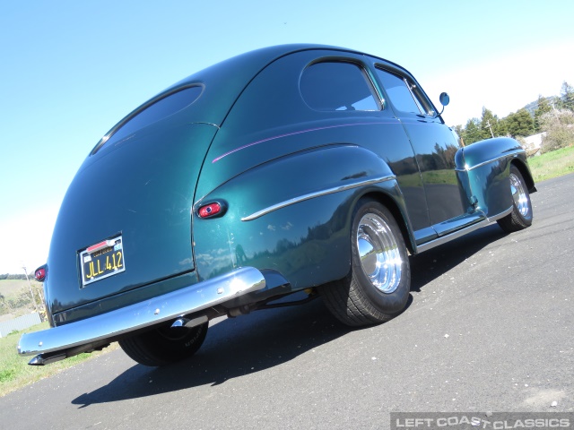 1948-ford-tudor-016.jpg