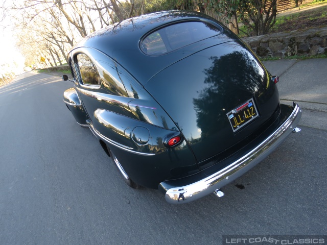 1948-ford-tudor-067.jpg