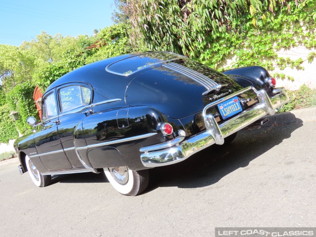 1949-pontiac-silver-streak-007.jpg