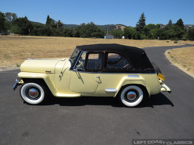 1949-willys-jeepster-005.jpg