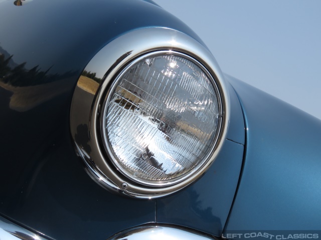 1950-ford-custom-shoebox-050.jpg