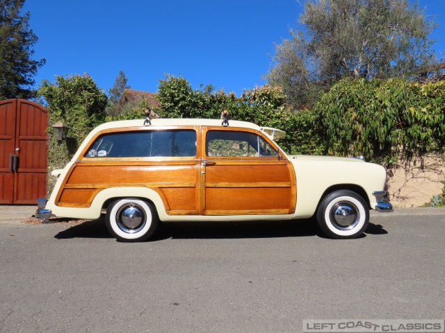 1950-ford-woody-wagon-025.jpg