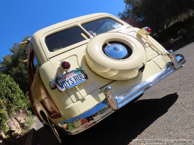 1950-ford-woody-wagon-048.jpg