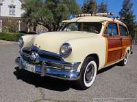 1950-ford-woody-wagon-001