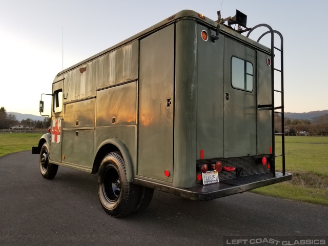 1954-reo-f22-civil-defense-truck-005.jpg