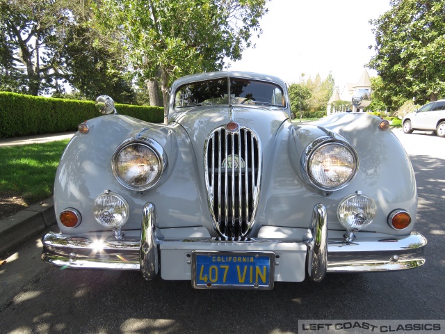 1955-jaguar-xk140-006.jpg