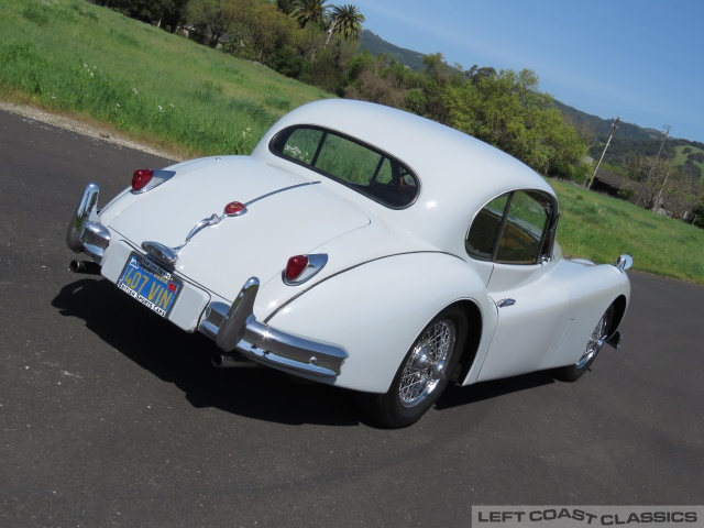 1955-jaguar-xk140-035.jpg