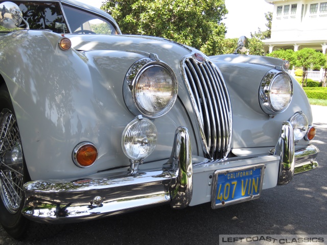 1955-jaguar-xk140-048.jpg