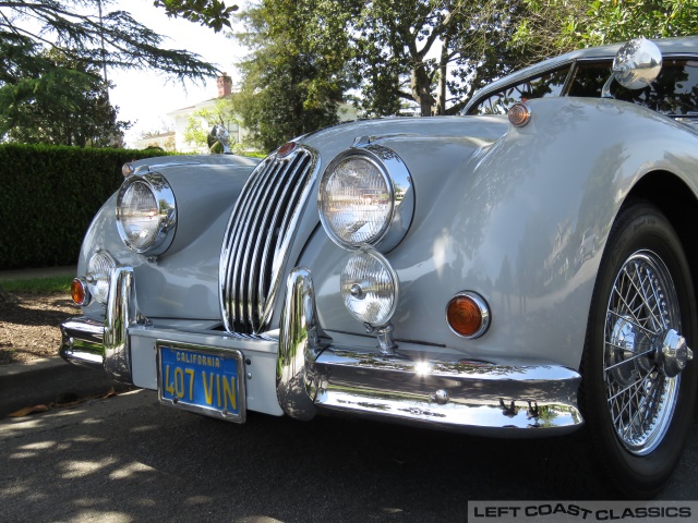 1955-jaguar-xk140-053.jpg