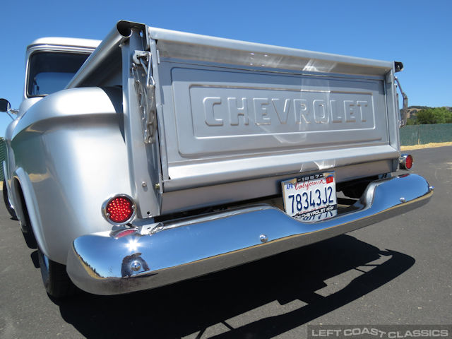 1957-chevrolet-3100-035.jpg