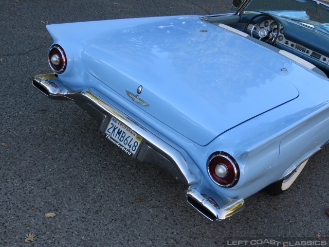 1957-ford-thunderbird-blue-071.jpg