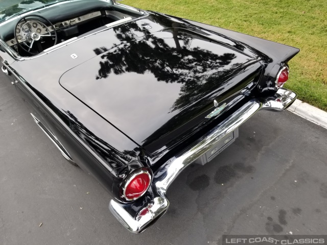 1957-ford-thunderbird-087.jpg