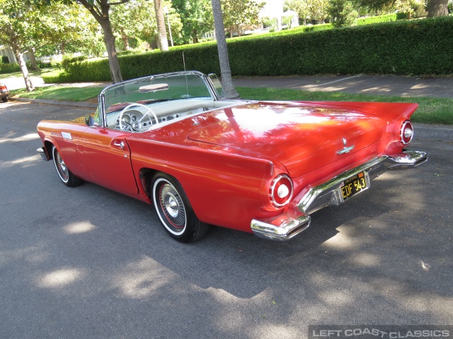 1957-ford-thunderbird-red-017.jpg