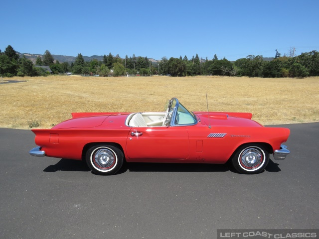 1957-ford-thunderbird-red-028.jpg