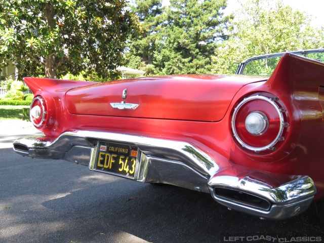 1957-ford-thunderbird-red-056.jpg