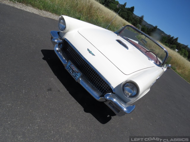 1957-ford-thunderbird-087.jpg