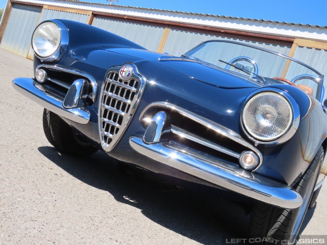 1959-alfa-romeo-giulietta-spider-068.jpg