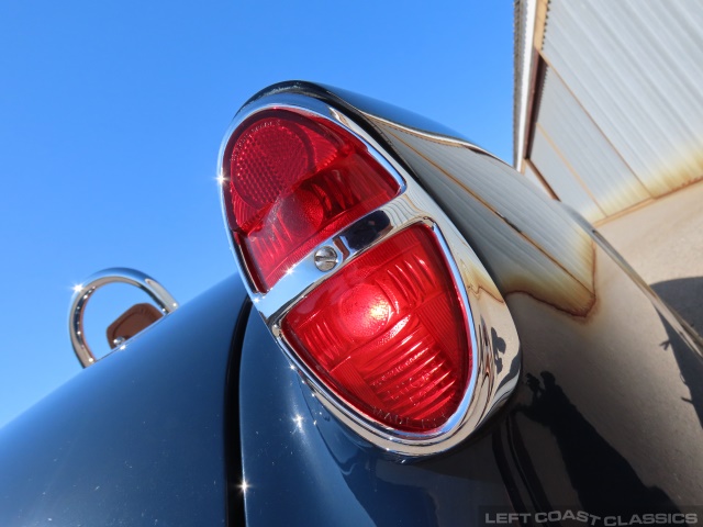 1959-alfa-romeo-giulietta-spider-078.jpg