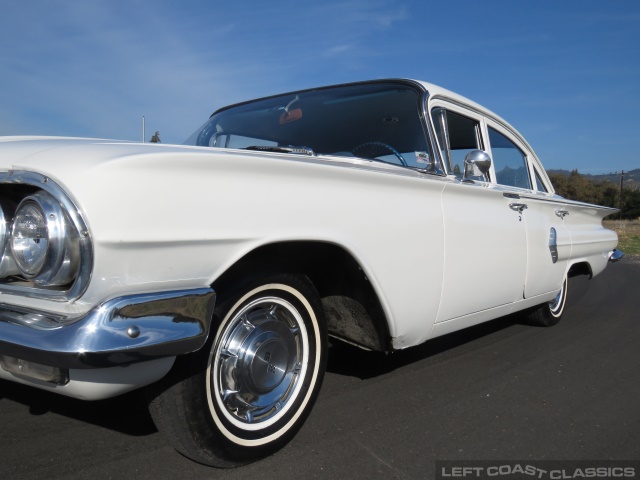 1960-chevrolet-biscayne-054.jpg