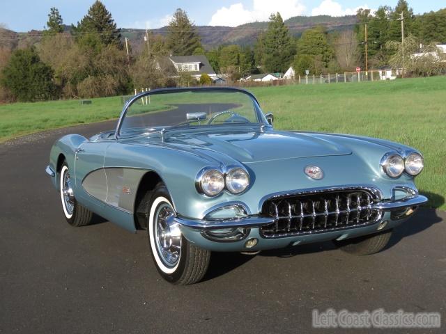 1960-chevrolet-corvette-c1-040.jpg