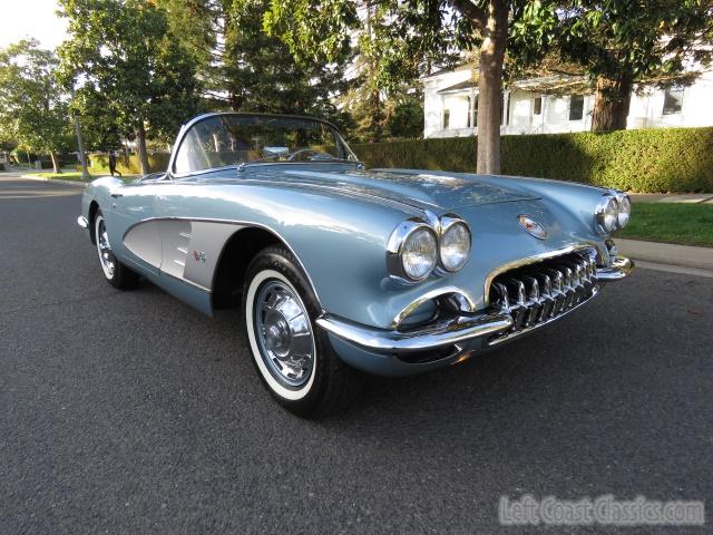 1960-chevrolet-corvette-c1-044.jpg