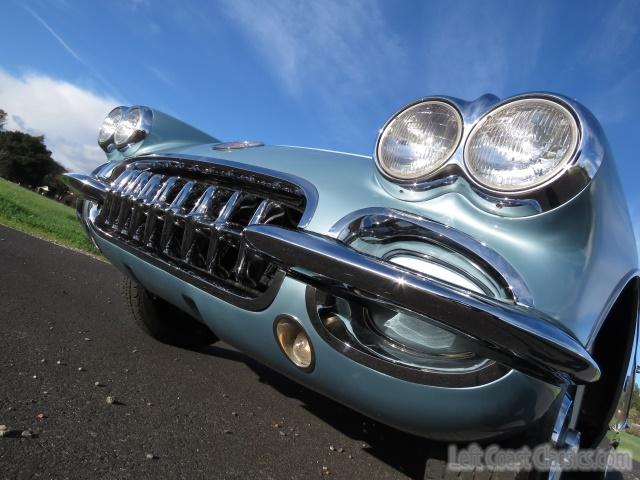 1960-chevrolet-corvette-c1-052.jpg